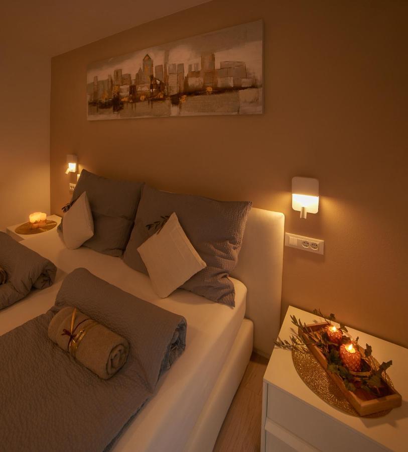 Penthouse & Garden - Luxury Apartment Postal / Burgstall Eksteriør bilde